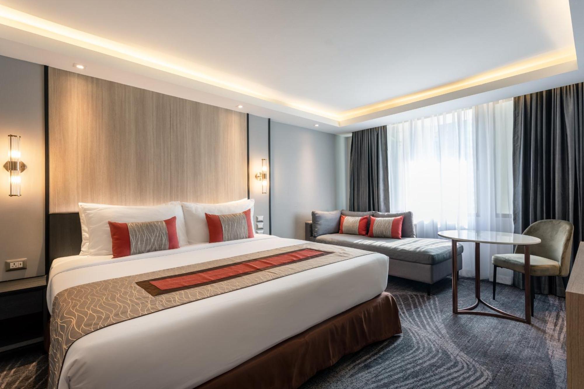 Grace Hotel Bangkok Exterior photo